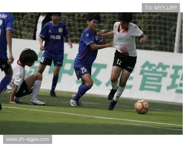 足球盲盒商品如何利用赛事元素激发收藏与开箱热情